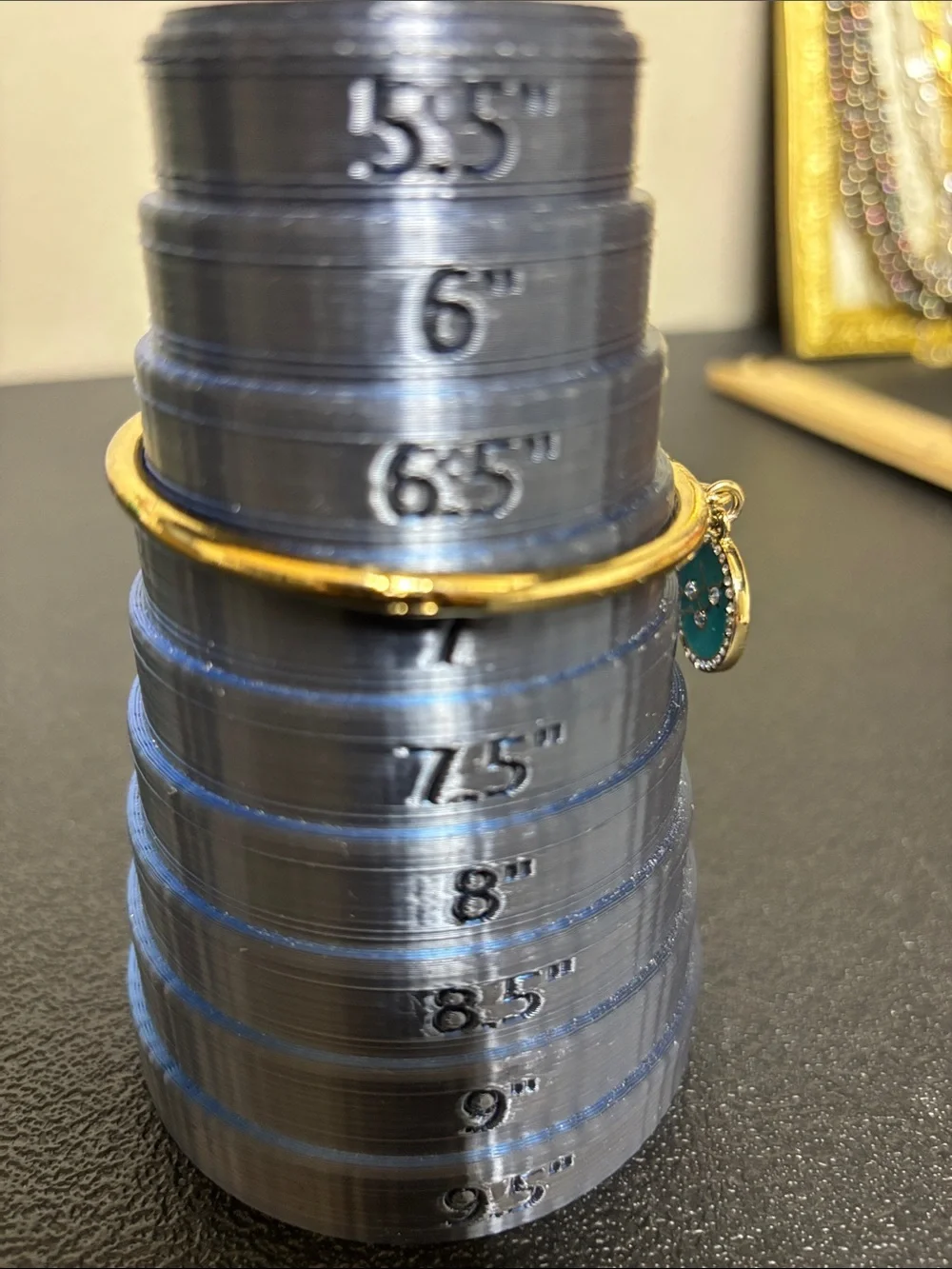 kate spade Virgo She’s Pretty Major Gold Bangle Bracelet Horoscope Charm - Picture 9 of 9